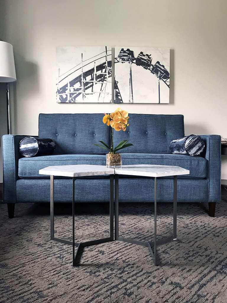 Oxford Suites Portland - Jantzen Beach Oda fotoğraf
