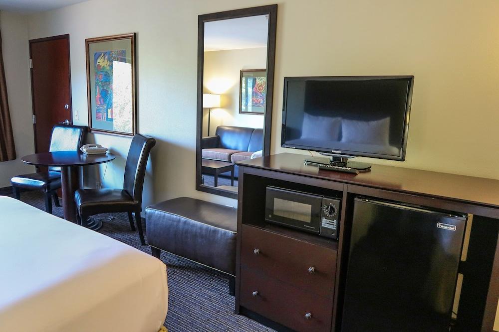 Oxford Suites Portland - Jantzen Beach Dış mekan fotoğraf