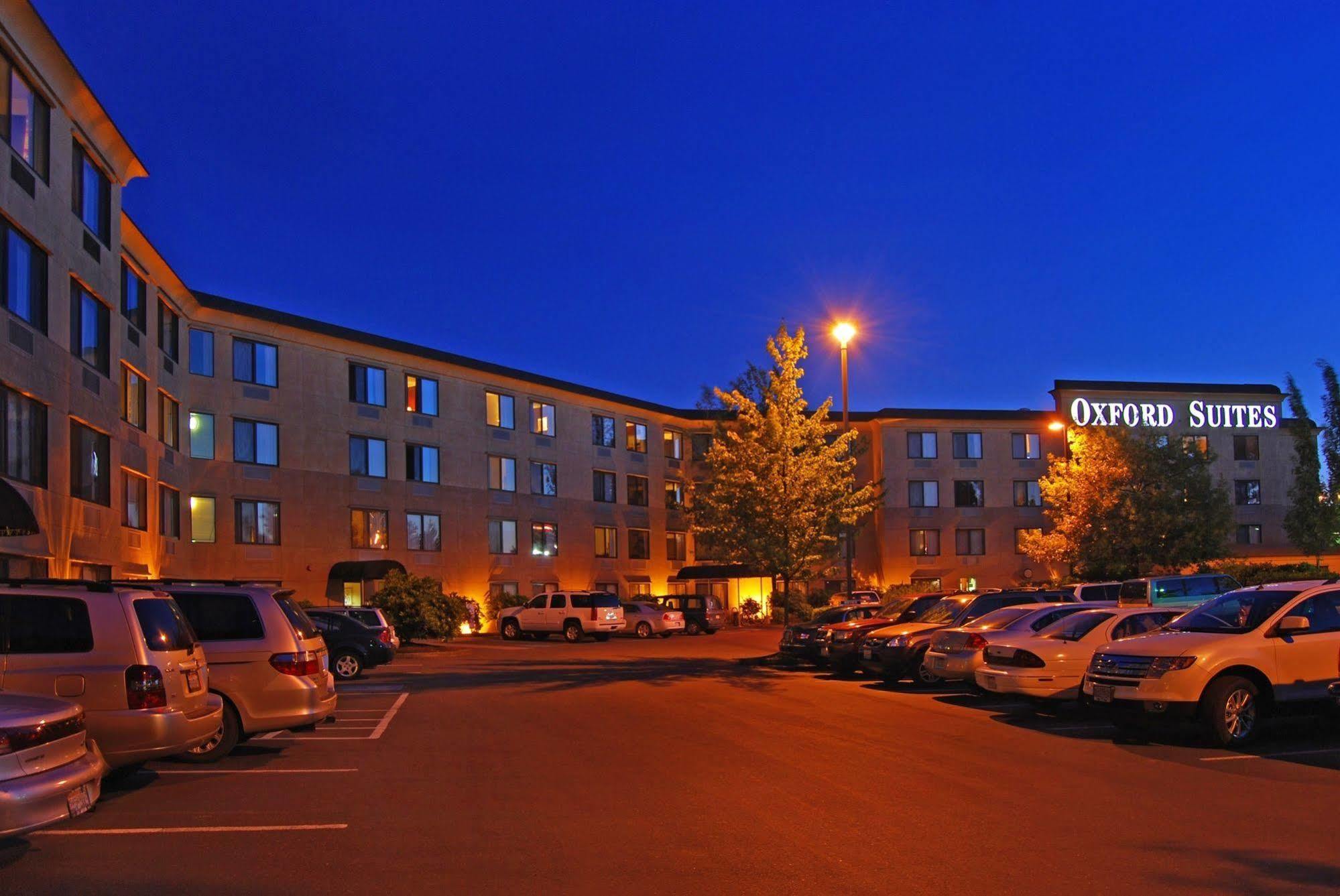 Oxford Suites Portland - Jantzen Beach Dış mekan fotoğraf
